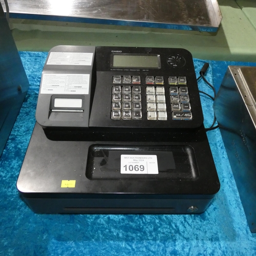 1069 - A cash register by Casio type SEG1, no keys - trade