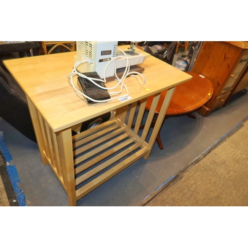 2106 - 1 x wooden table with shelf below approx 90 x 60 x 87cm high