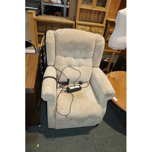 2143 - 1 x electrically operated reclining arm chair with a mains power supply and wired remote control (Tr... 