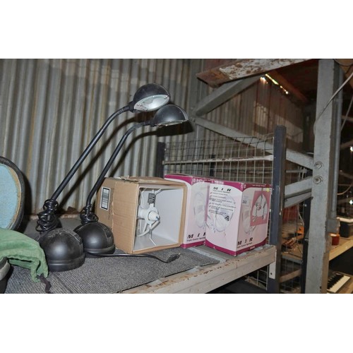 2468 - 2 x desk lamps, a ceiling pendant light & 2 x cluster spotlights - trade