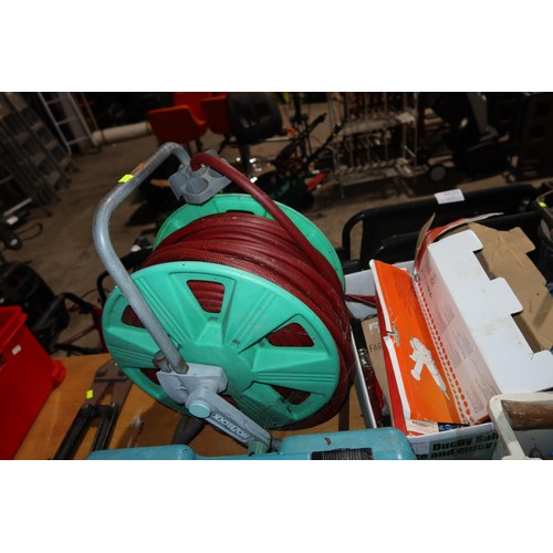 2020 - A quantity of various tools including a Stayer 240v drill, an angle grinder 240v, a hose on reel, a ... 