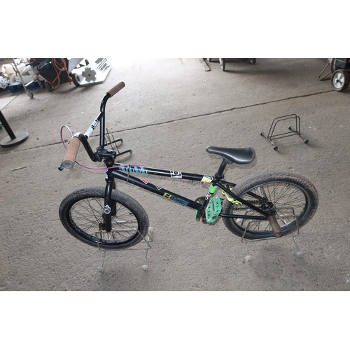 2083 - 1 x Eastern BMX bike type Cobra with 20