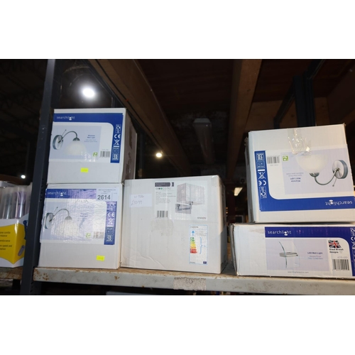 2614 - A quantity of various wall lights by Searchlight, contents of 1 shelf - trade