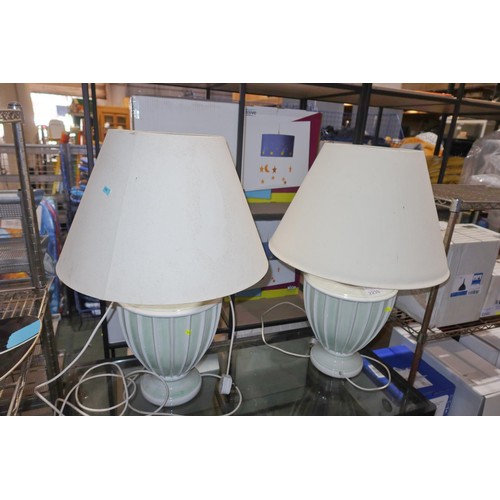 2239 - A pair of large green and white urn shaped ceramic table lamps with shades 240v (Trade)