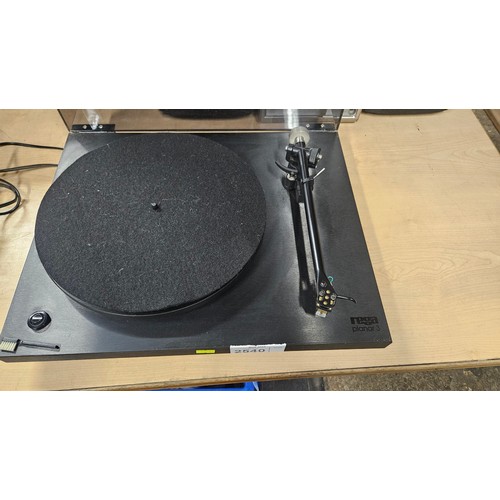 2540 - An audiophile turntable/record player by Rega type Planar 3  Tested Working