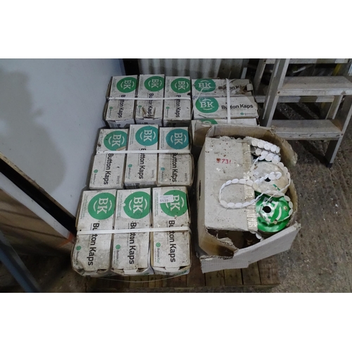 5139 - 1 pallet containing a quantity of BK collated button kaps