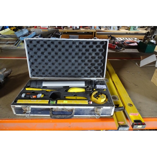 5154 - 1 x 400mm laser level and 4 x various spirit levels
