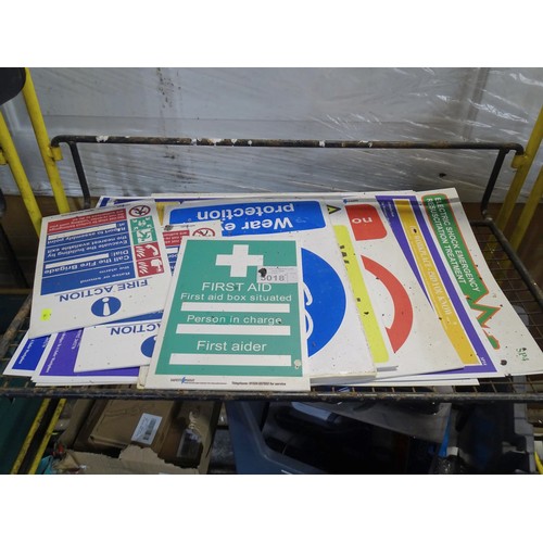 5018 - A quantity of various work place signs. Contents of 1 shelf