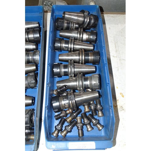 5262 - A box containing a quantity of CAT40 ER collet chucks