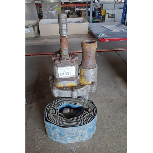 5193 - 1 x hydraulic submersible pump supplied with a length of lay flat hose