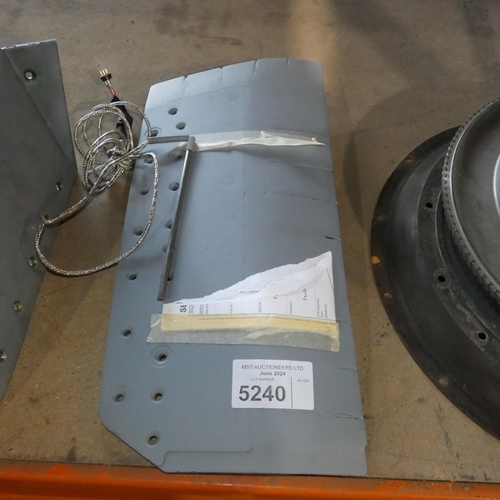 5240 - 1 x ex-RAF grey metal aircraft panel approx 47 x 21cm