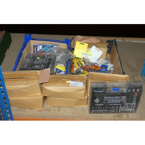 5481 - A quantity of various drill bits. Please note that the two plastic trays are not included