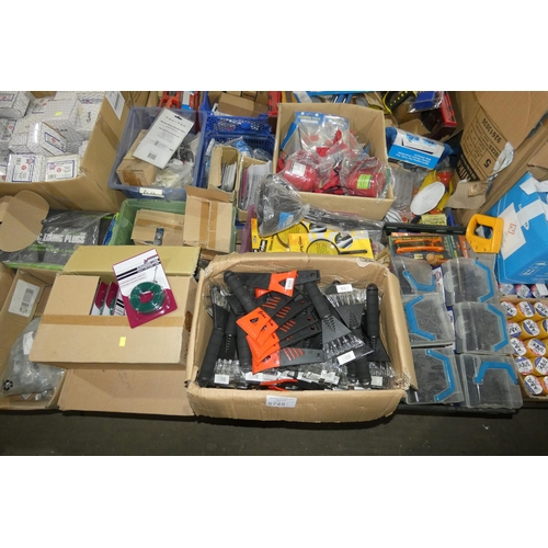 5748 - 1 pallet containing a quantity of various items including scrapers, wall plugs, strimmer line, oil c... 