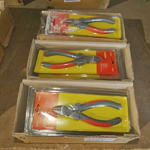 5394 - 3 boxes containing a quantity of Work-It side cutting pliers