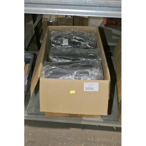 5606 - 1 box containing 36 x pairs of Thinsulate Insulation gloves