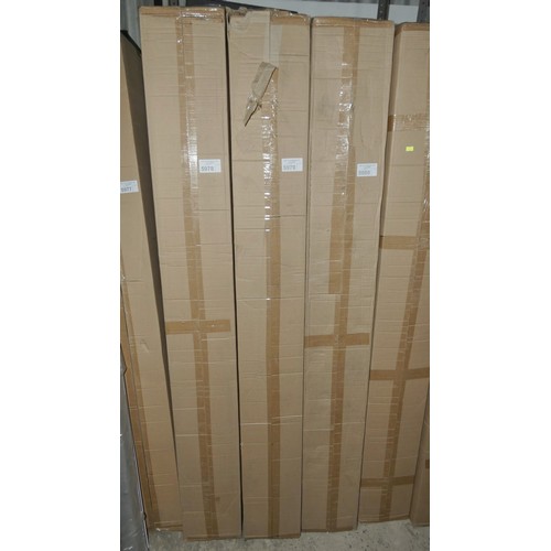 5979 - 1 box containing 6 x Power Beam WF70 waterproof light fittings each approx 6ft long