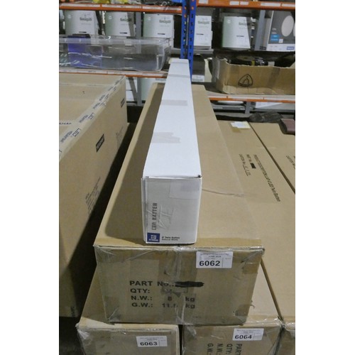 6062 - 1 box containing 4 x LAP 4ft LED twin batten lights