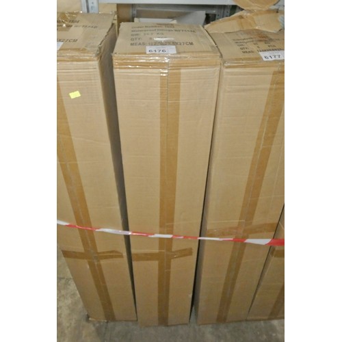 6176 - 1 box containing 8 x Power Beam WFT554E waterproof light fittings each approx 4ft long