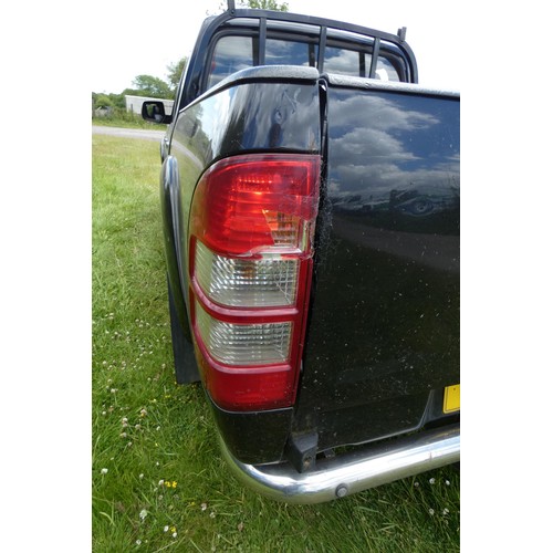 3 - Ford Ranger Thunder Double Cab 4WD Pick-up, Black, Reg VN56 WUV, 1st Reg 27/06/2006, 5 spd manual di... 