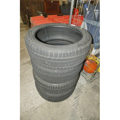 6016 - 4 x Continental Winter Contact 245/45 R20 tyres