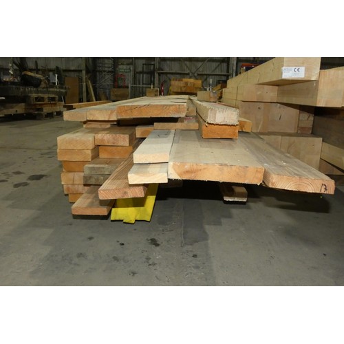 6322 - A quantity of various kiln dried timber, sizes vary and lengths vary up to approx 530cm long