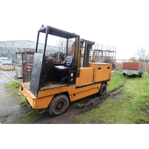 6329 - 1 x diesel operated side load forklift truck, no make or model visible, 