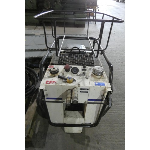 6049 - A Geoprobe Systems hydraulic probing drill type Macro Core liner extractor 5400 series used for soil... 