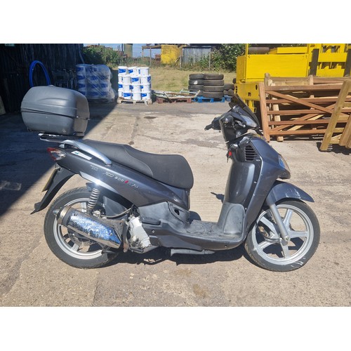 9 - SYM HD Orbit Scooter, Reg WA59 CNZ, 01/11/2009, 171cc petrol, No MoT, Mileage 34,285' Grey, Runs, re... 