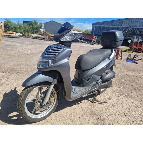 9 - SYM HD Orbit Scooter, Reg WA59 CNZ, 01/11/2009, 171cc petrol, No MoT, Mileage 34,285' Grey, Runs, re... 