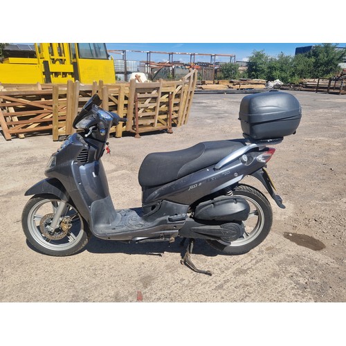 9 - SYM HD Orbit Scooter, Reg WA59 CNZ, 01/11/2009, 171cc petrol, No MoT, Mileage 34,285' Grey, Runs, re... 