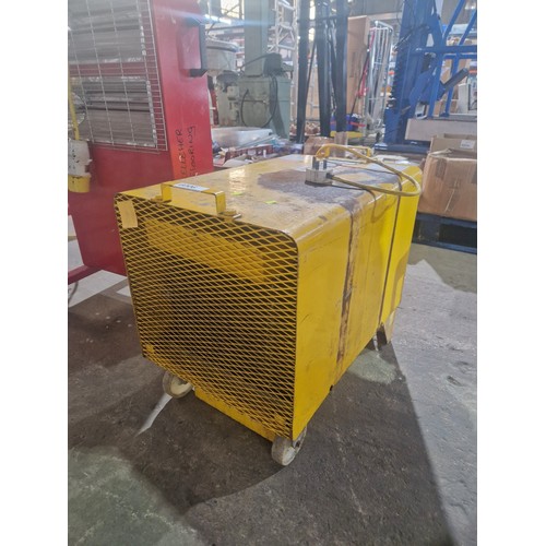 6006 - 1 x Bristol dehumidifier 240v