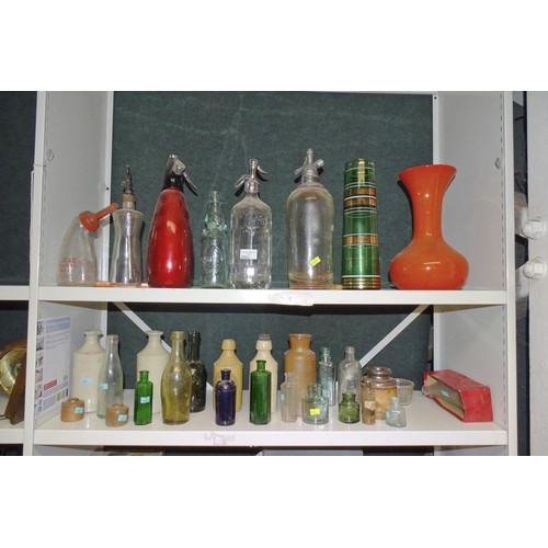 3083 - A quantity of various vintage soda siphons and a quantity of miscellaneous glass and stoneware bottl... 