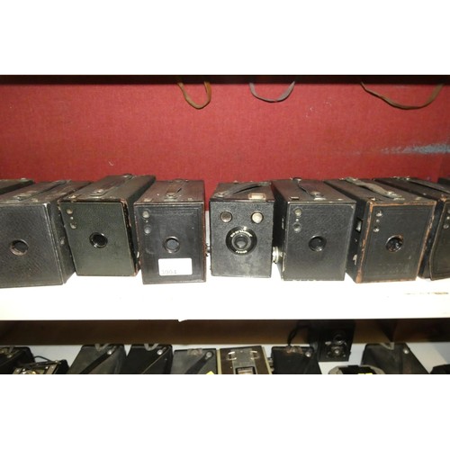 3004 - A collection of vintage box cameras (one shelf)