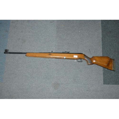 3097 - An original 0.22 calibre air rifle