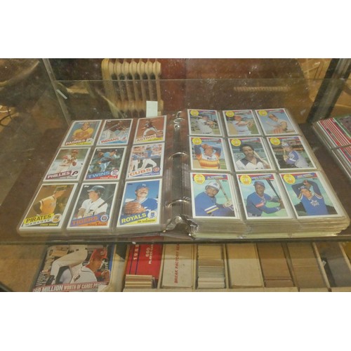 3104 - A large quantity of baseball cards, mostly from the 1980's, comprising of incomplete sets of Topps, ... 