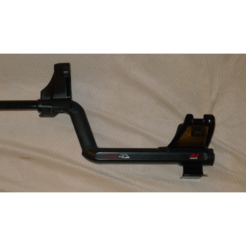 2371 - A Minelab E-TRAC multi frequency FBS metal detector supplied with a Minelab 11 inch FBS Pro coil, a ... 