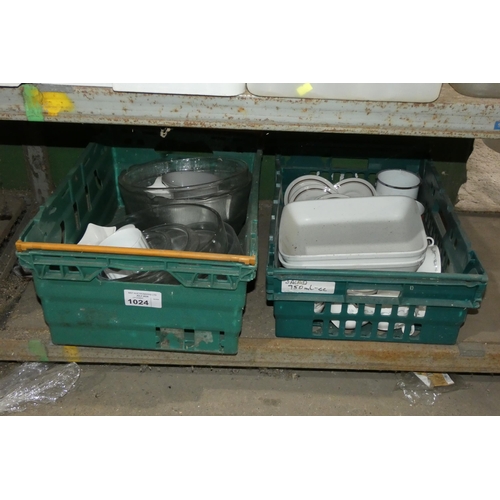 1024 - 2 x crates containing a quantity of various catering related items including cups, glassware etc