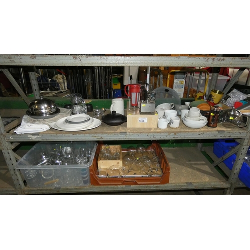 1052 - A quantity of various catering related items including vintage coffee makers, stoneware, crockery, g... 