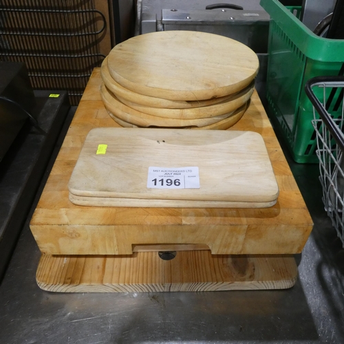 1196 - A quantity of various size wooden chopping boards