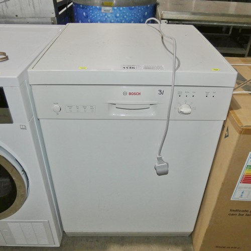 1146 - An under counter dishwasher by Bosch, no model visible - trade