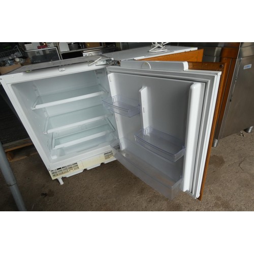 1001A - An integrated fridge by Neff type Fd8708 and an integrated freezer by Gorenje ZOPI-1066 - trade