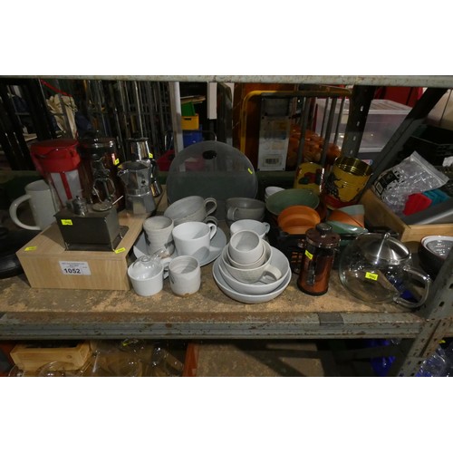 1052 - A quantity of various catering related items including vintage coffee makers, stoneware, crockery, g... 