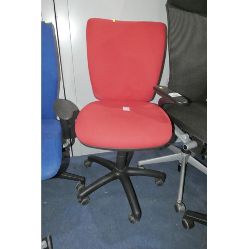 1306 - 1 x red upholstered armless office swivel chair