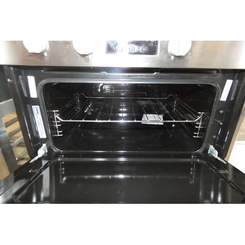 1256 - An integrated 2 door electric oven by Indesit type IDD6340-IX and an integrated hob by Philips -  tr... 