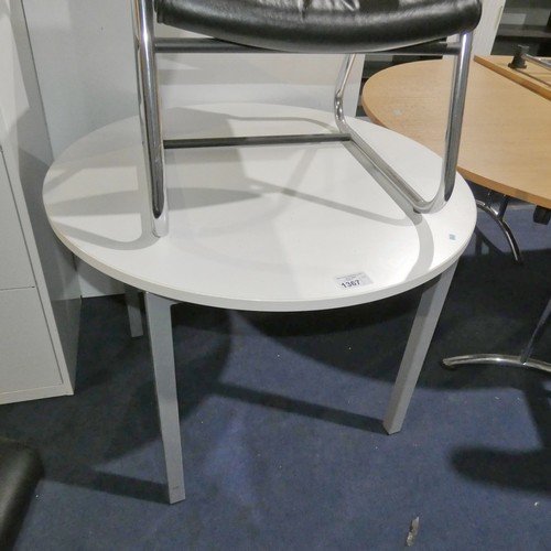 1367 - 1 x white round table diameter approx 100cm