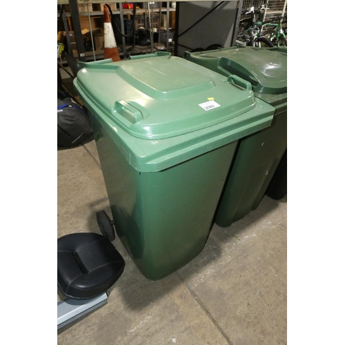 2080 - 1 x green plastic wheelie bin approx 100cm high