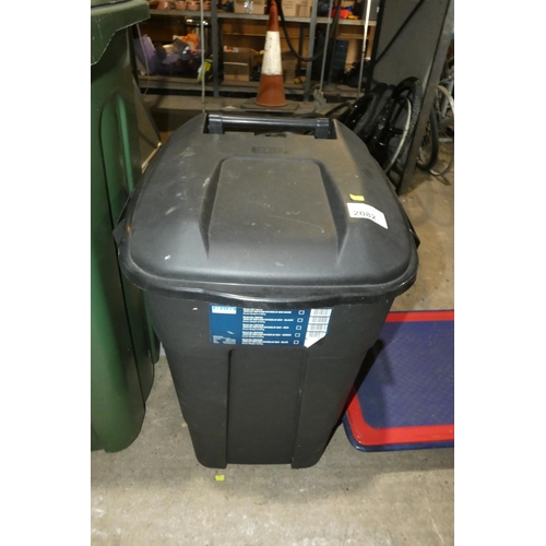 2082 - 1 x Sealey black plastic wheelie bin approx 70cm high