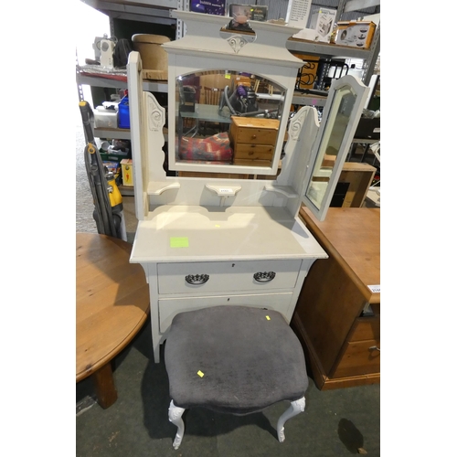 2143 - 1 x light painted wooden dressing table with 3 x hinged mirrors approx 84cm wide