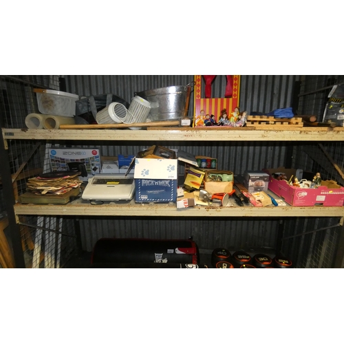 2194 - A quantity of various items including a Brother electric type writer 240v, a spice rack, ornaments, ... 