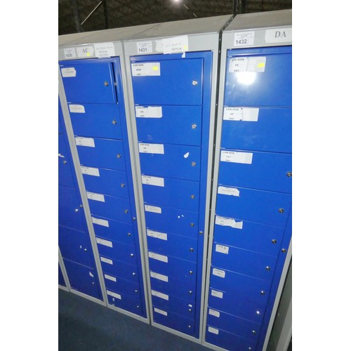 1431 - 1 x blue / grey metal 10 door personnel locker, approx 200cm H (to the rear) x 45 d x 38 cm wide, su... 